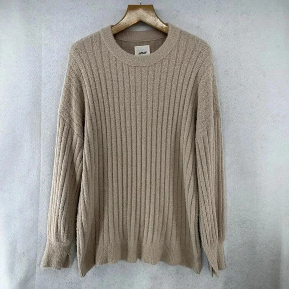 Aerie Small Oversized Soft Fuzzy‎ Knit Crewneck Long Sleeve Buttercream Sweater - Picture 1 of 6